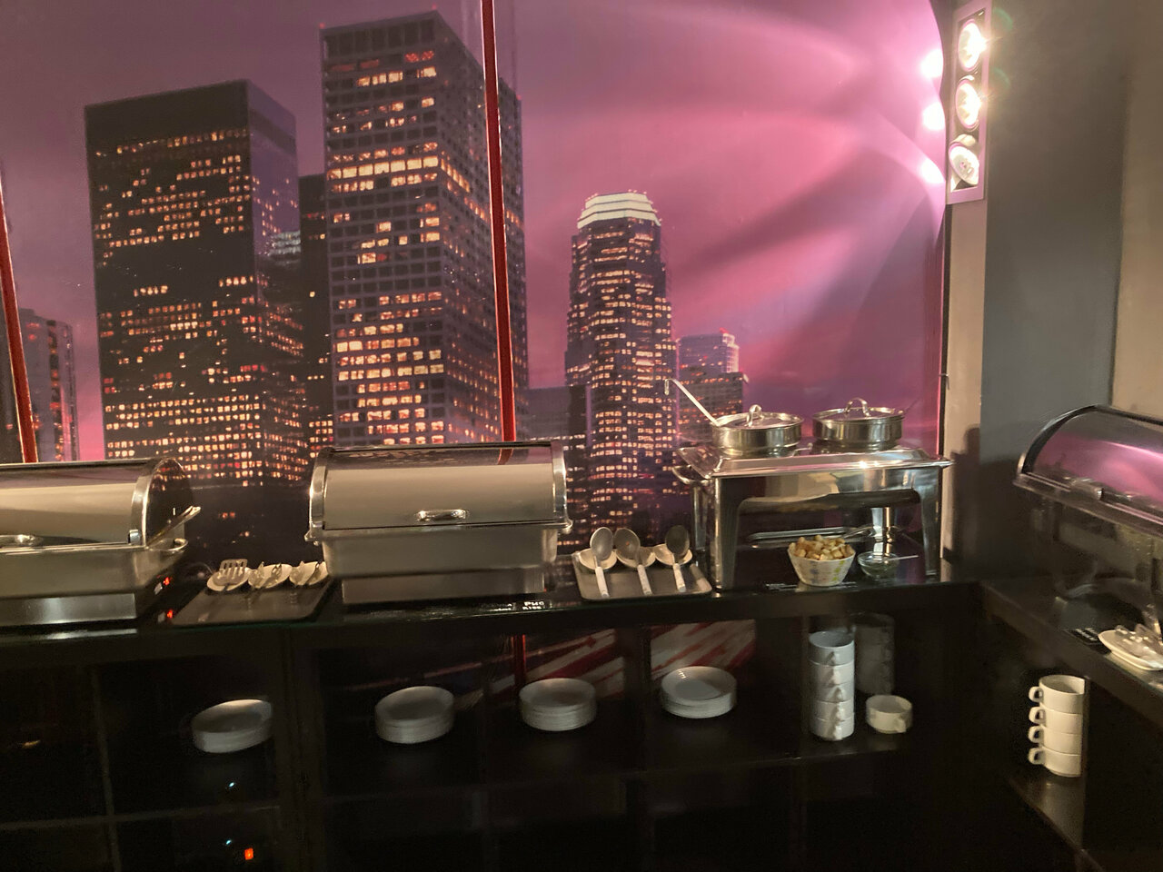 Гостиница Нефтехимик Тобольск-97