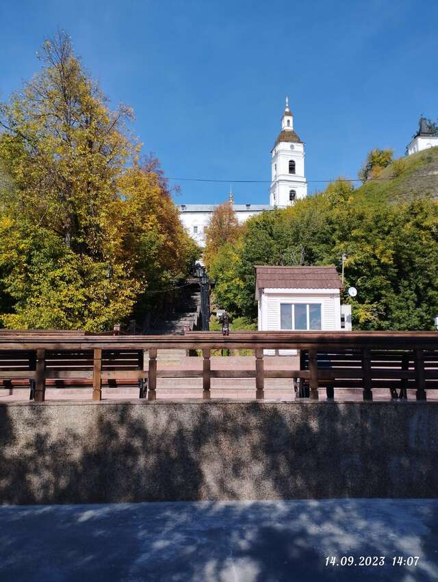 Гостиница Нефтехимик Тобольск-92